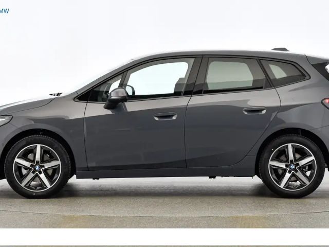 BMW 218 218d Active Tourer Sedan