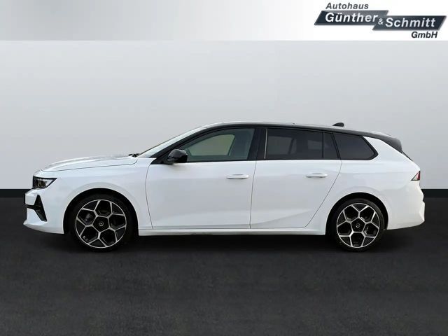 Opel Astra Sports Tourer Ultimate