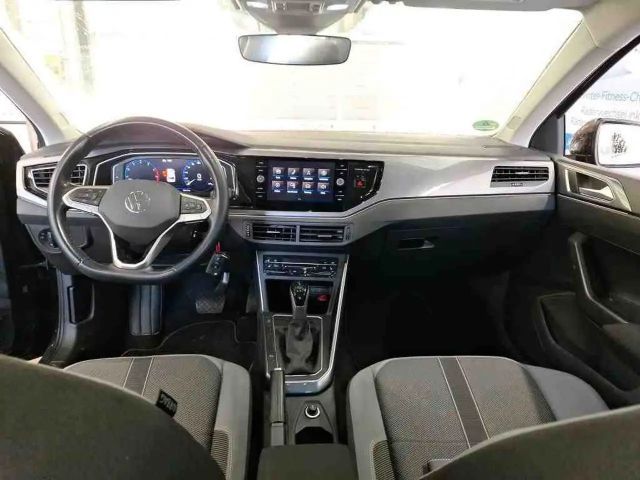 Volkswagen Polo 1.0 TSI DSG Style