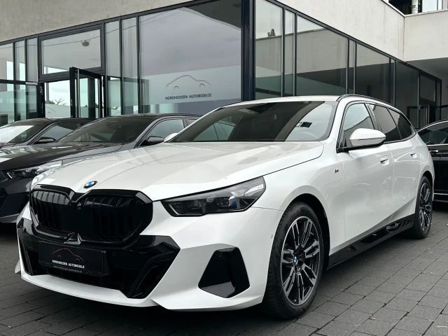 BMW 520 520d M-Sport Touring