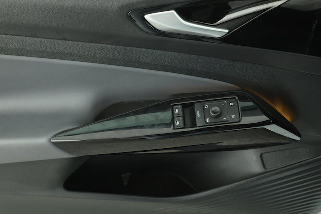 Volkswagen ID.4 | NAVI LED ACC SITZH.