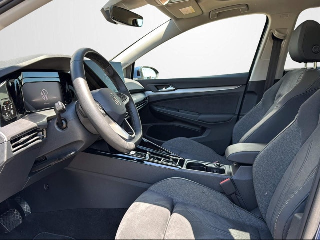 Volkswagen Golf 1.5 eTSI Style Variant