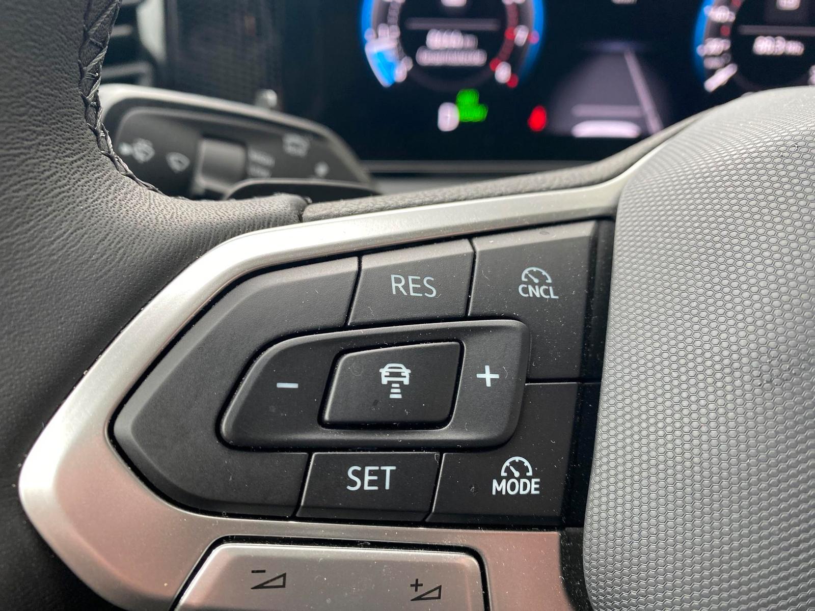 Volkswagen Tiguan 1.5 eTSI DSG IQ.Drive