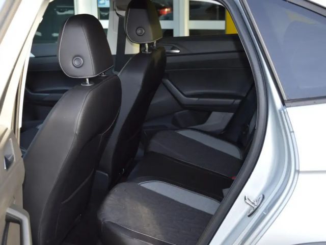 Volkswagen Taigo 1.0 TSI DSG