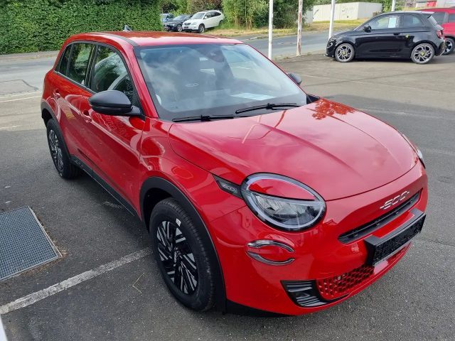 Fiat 600e MY25 Hybrid 1.2 T3 81 kW (110 PS) DCT