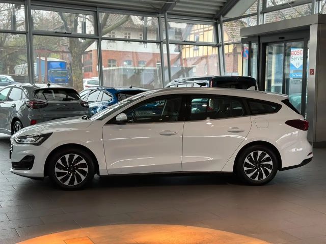 Ford Focus Titanium Wagon