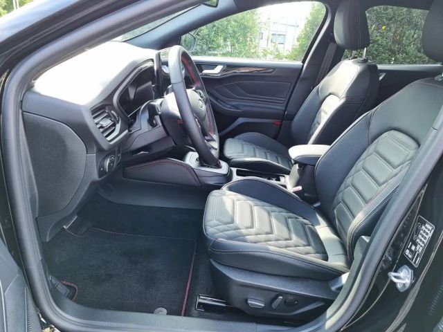 Ford Focus EcoBoost ST Line Wagon