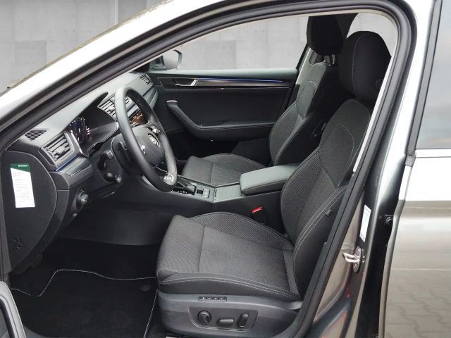 Skoda Superb 2.0 TSI Combi Style Style