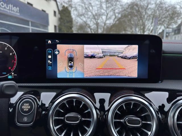 Mercedes-Benz CLA 200 AMG Line Coupé