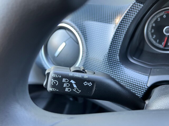 Volkswagen up! Move Move up!