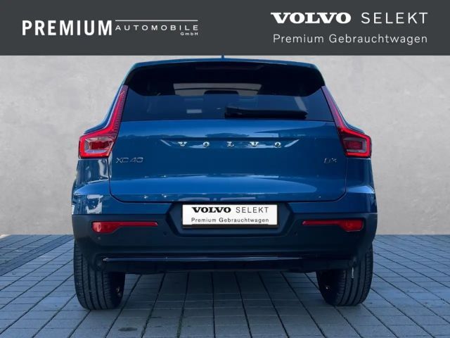Volvo XC40 Dark Plus