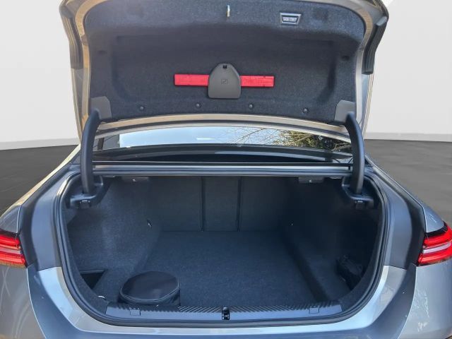 BMW 520 520d M-Sport Sedan