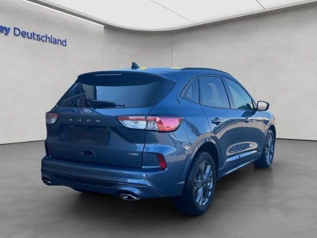 Ford Kuga Plug in Hybrid ST Line X