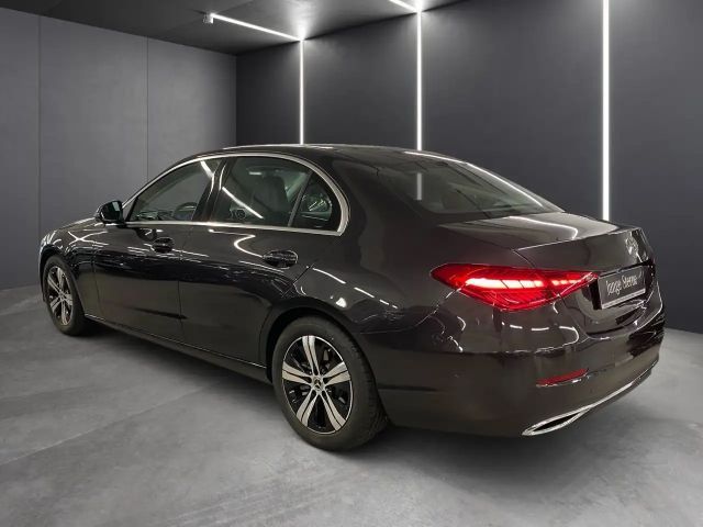 Mercedes-Benz C 180 AVANTGARDE Sedan