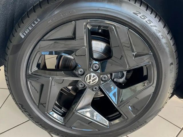 Volkswagen Tiguan 1.5 eTSI R-Line