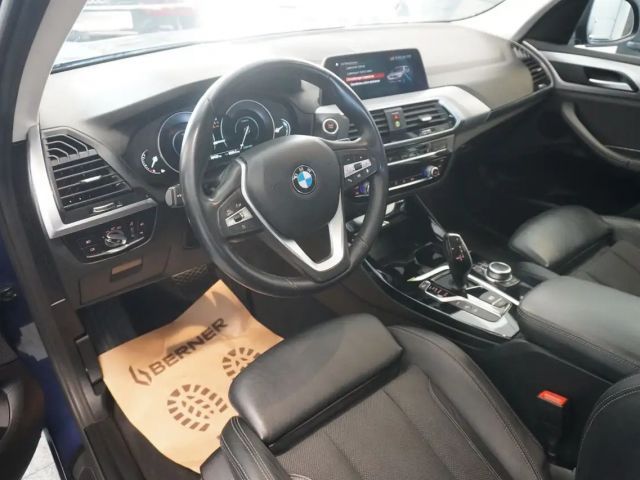 BMW X3 xDrive30e