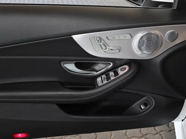 Mercedes-Benz C 300 4MATIC AMG Line Cabriolet