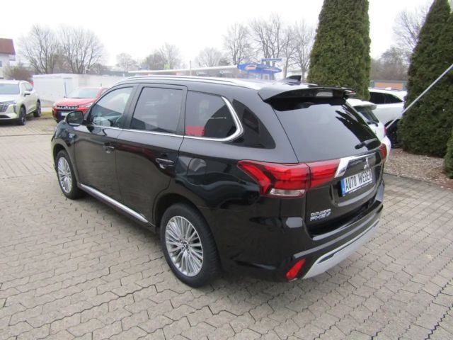 Mitsubishi Outlander 4WD