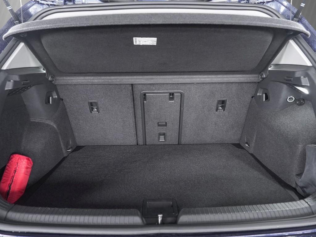 Volkswagen Golf 1.5 TSI Golf VIII Life