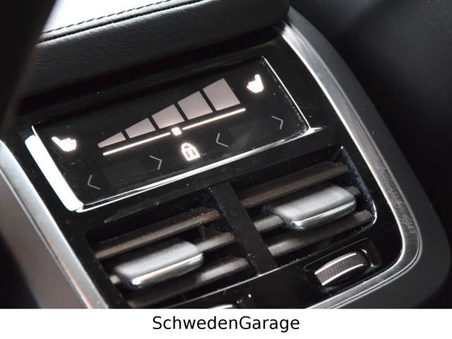 Volvo XC90 AWD Dark Plus Recharge T8