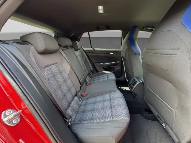 Volkswagen Golf GTE IQ.Drive Style