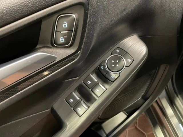 Ford Kuga Plug in Hybrid ST Line X