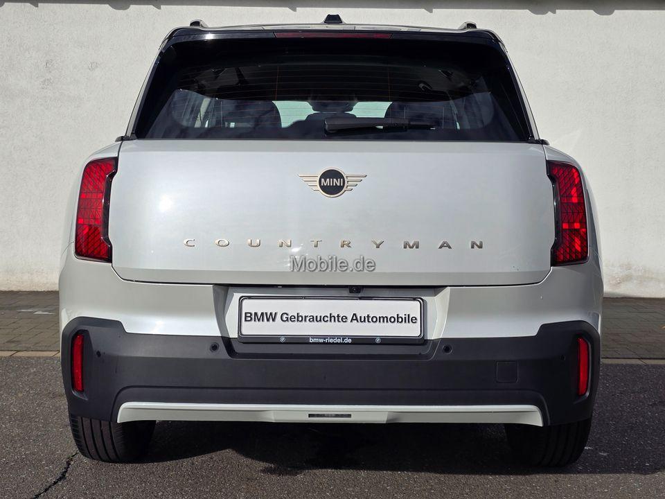 MINI Cooper C Countryman Favoured