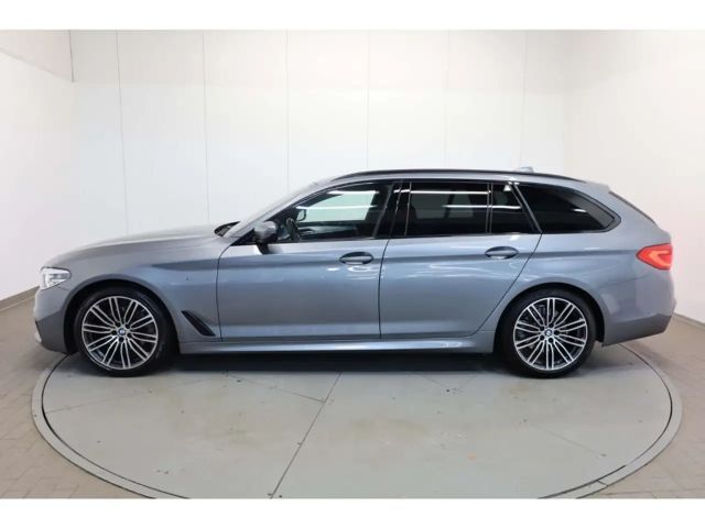 BMW 520 520d M-Sport