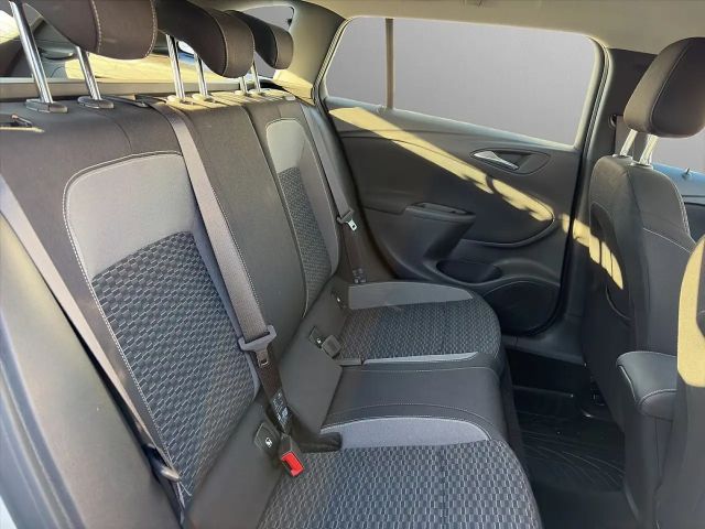 Opel Astra Edition Sports Tourer