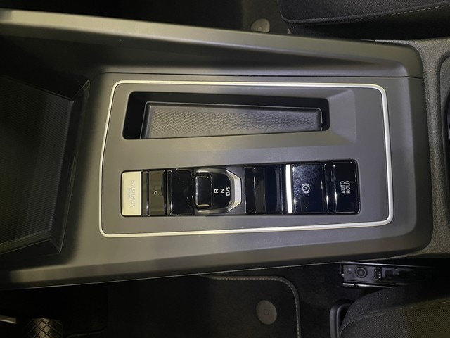 Volkswagen Golf 2.0 TDI Golf VIII Life Variant