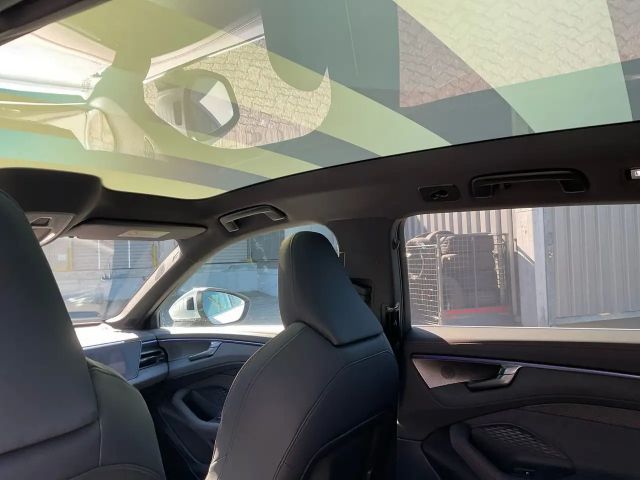 Audi A6 Quattro S-Line