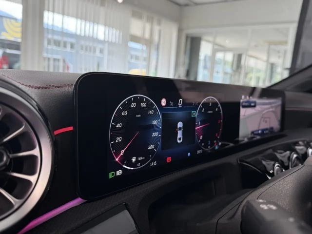 Mercedes-Benz CLA 200 AMG Line CLA 200 d Coupé