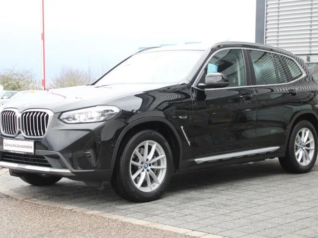BMW X3 xDrive30e