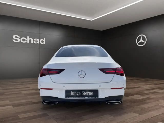 Mercedes-Benz CLA 180 AMG Line Coupé