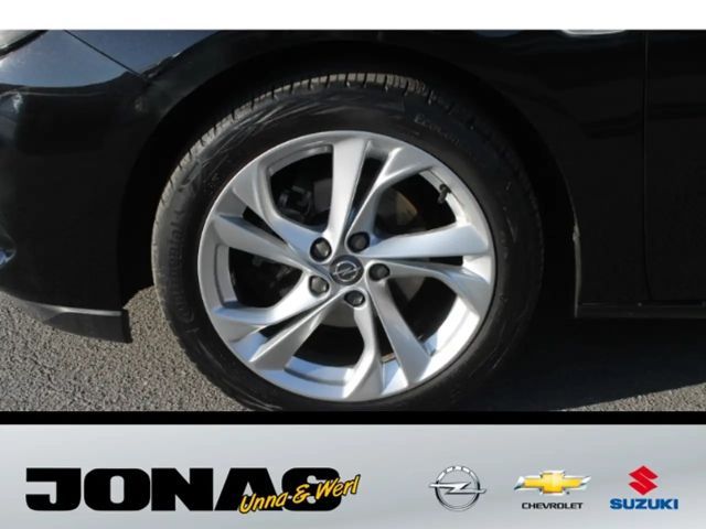 Opel Astra 1.2 Turbo Elegance