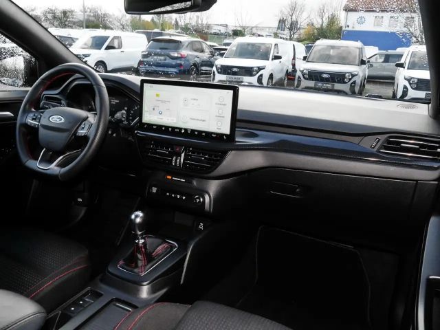 Ford Focus EcoBoost ST Line