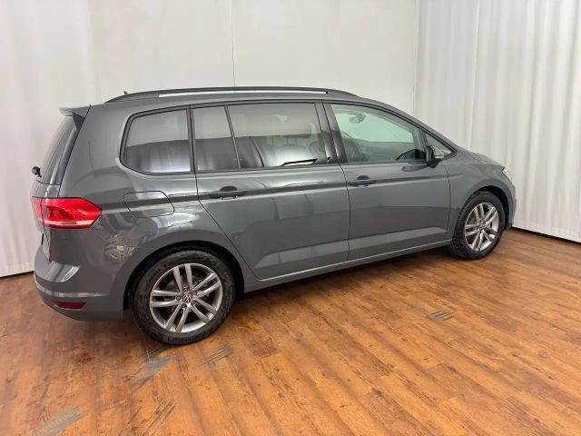 Volkswagen Touran DSG Life