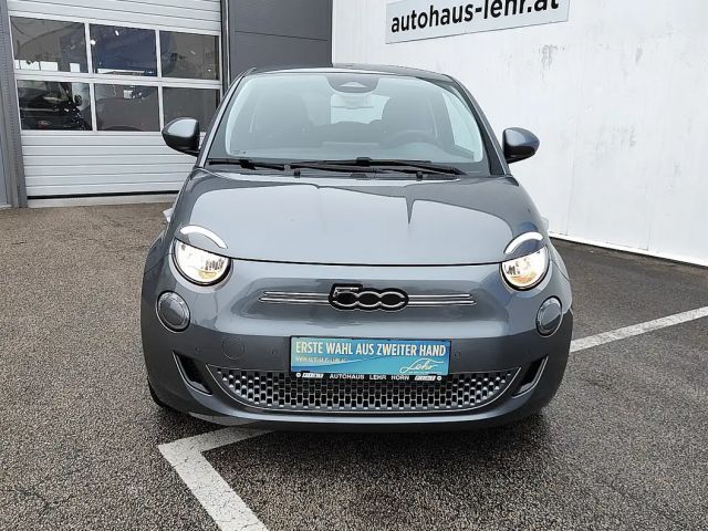 Fiat 500e 42 kWh