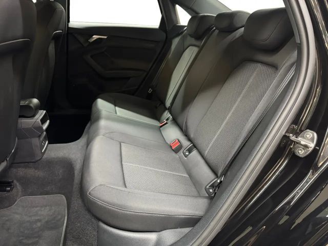 Audi A3 30 TFSI Sedan