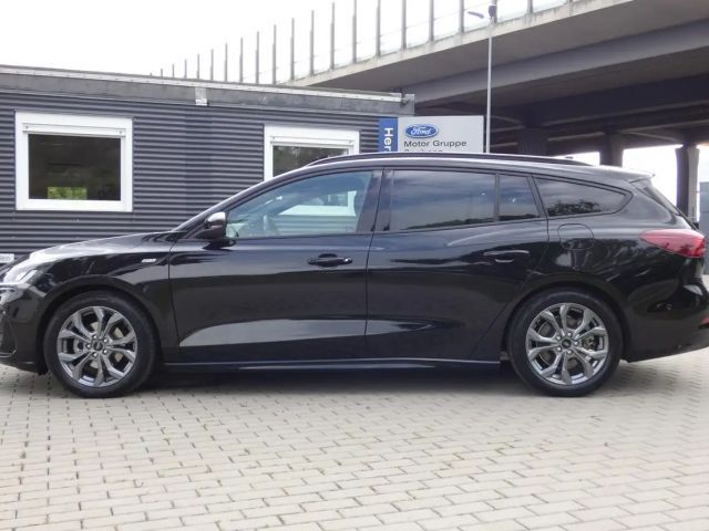 Ford Focus ST Line Wagon