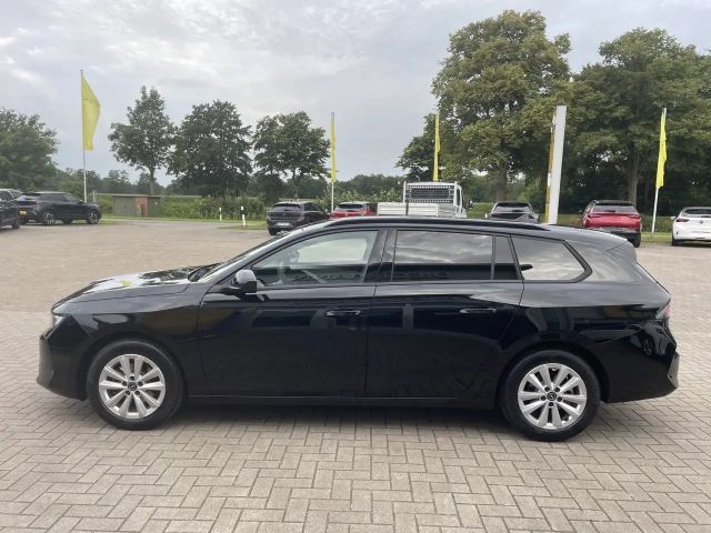 Opel Astra Edition Sports Tourer