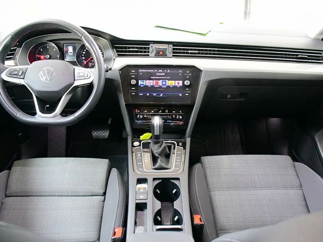 Volkswagen Passat Business DSG Variant