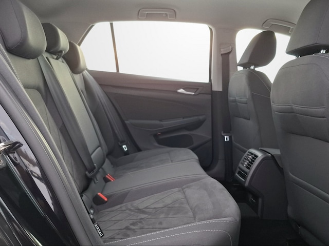 Volkswagen Golf 1.5 eTSI DSG Style