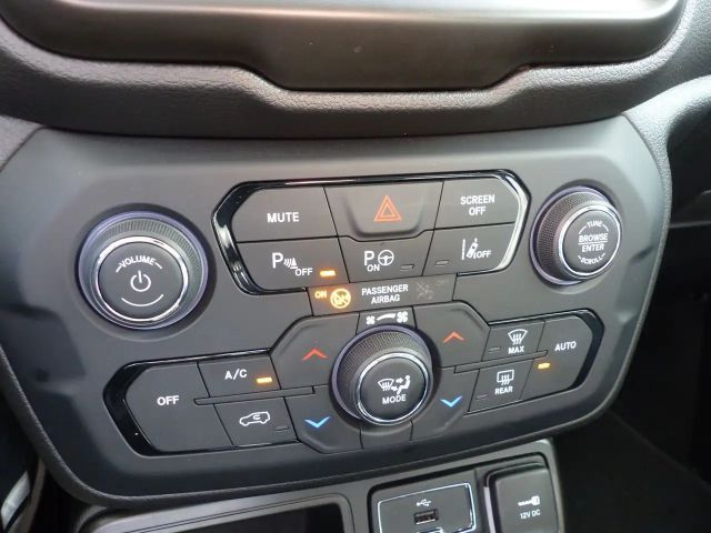 Jeep Renegade S-Edition LEDER*LED*SHZ*KAMERA*PDC