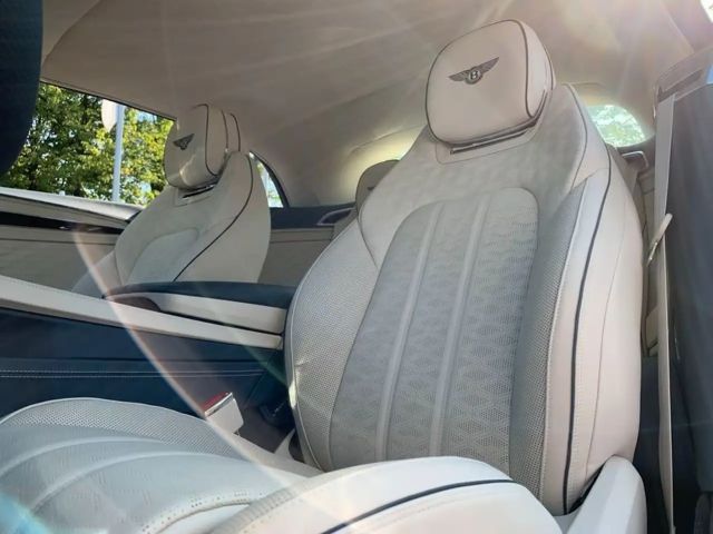 Bentley Continental GTC Hybrid V8