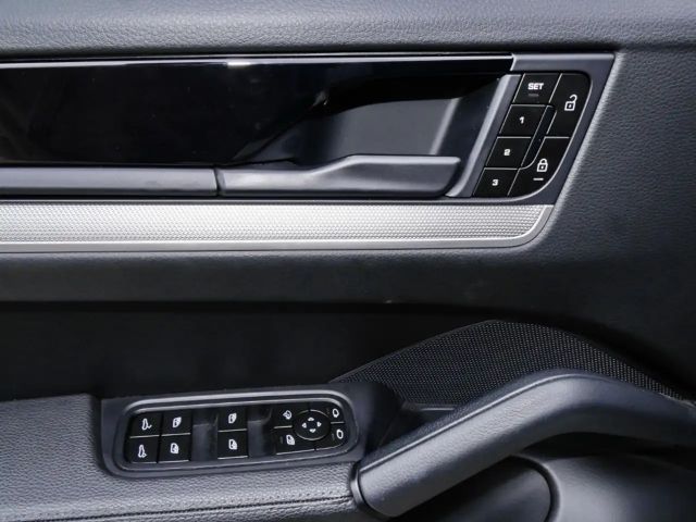 Porsche Cayenne Coupé