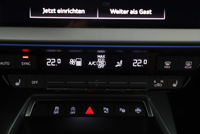 Audi A3 30 TFSI S-Line Sportback