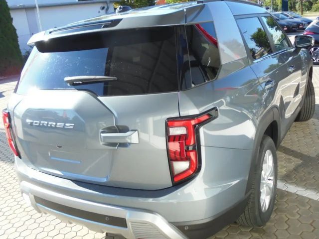 SsangYong Torres 2WD