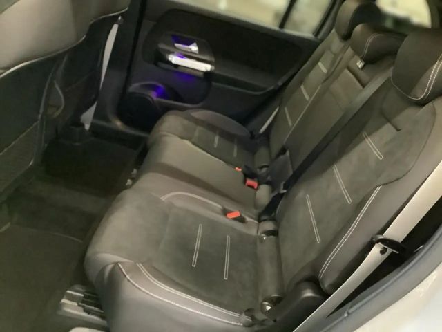 Mercedes-Benz GLB 220 4MATIC AMG Line