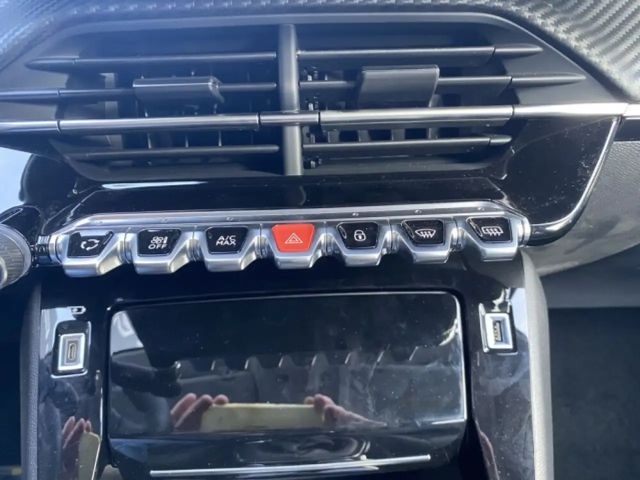 Peugeot 208 Allure Pack PureTech